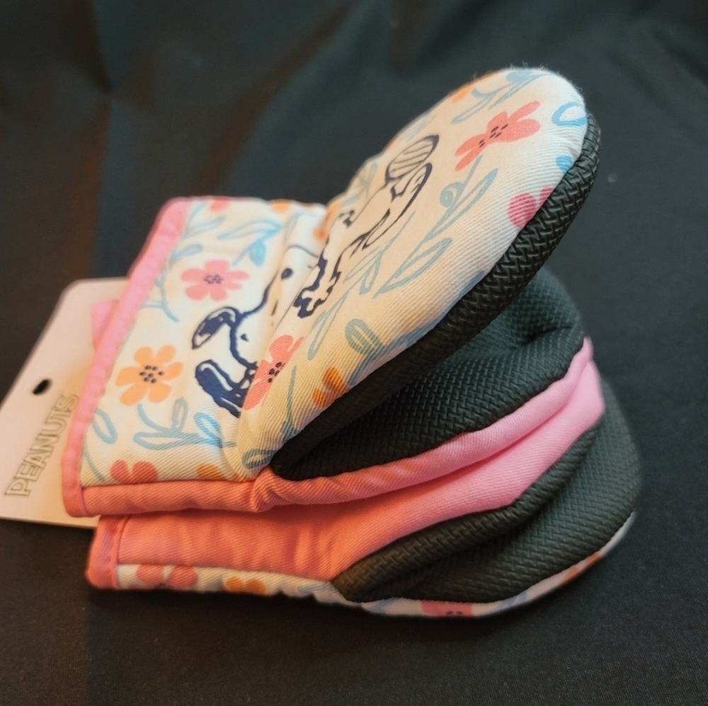 Peanuts Snoopy mini mitts - Picture 2 of 4